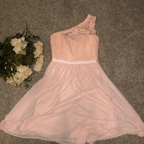 David’s Bridal dress in color Petal - Picture 2 of 8